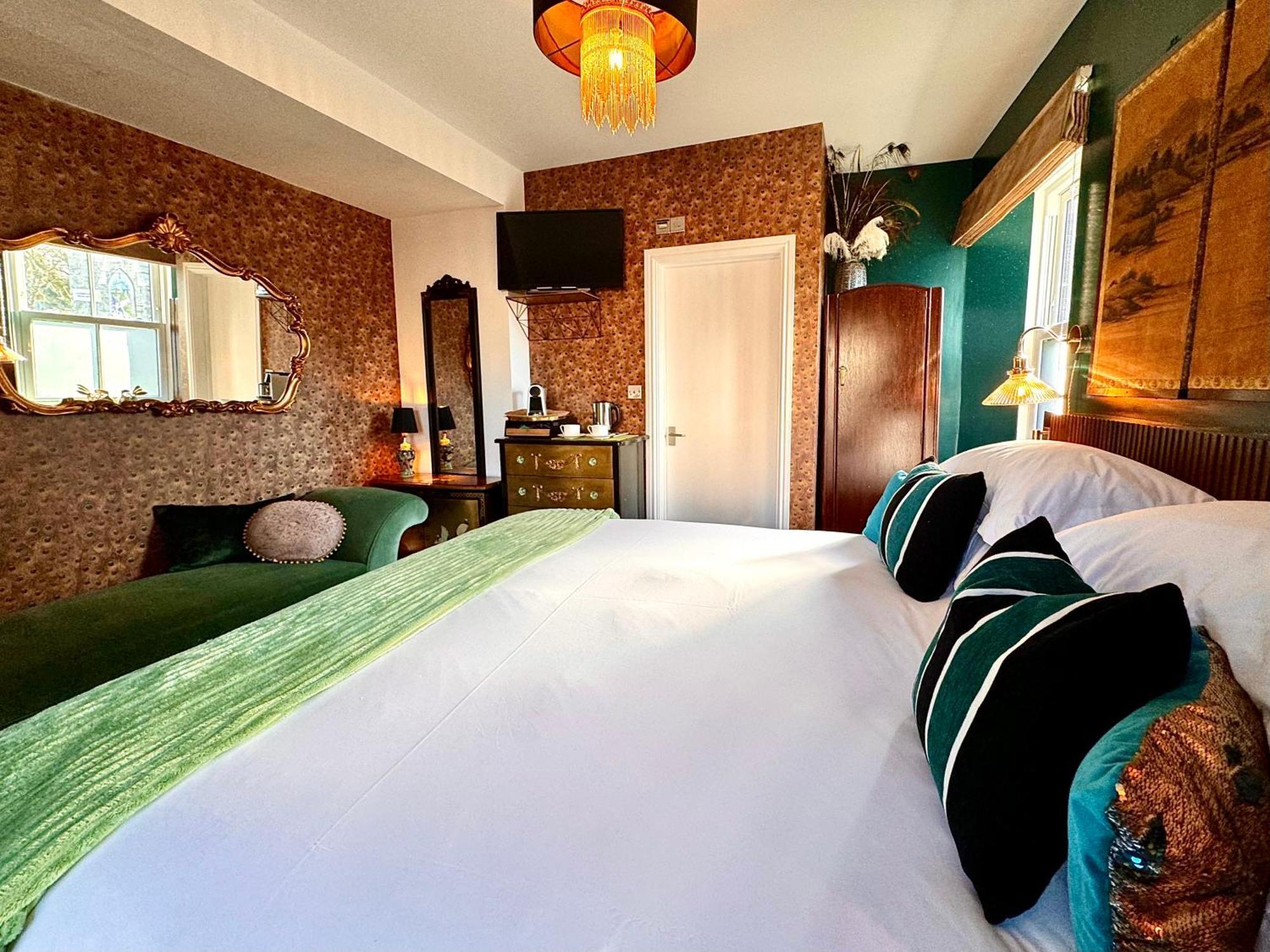 Brightham House - Exclusively For Adults Bed & Breakfast ซัลคอมบ์ ภายนอก รูปภาพ