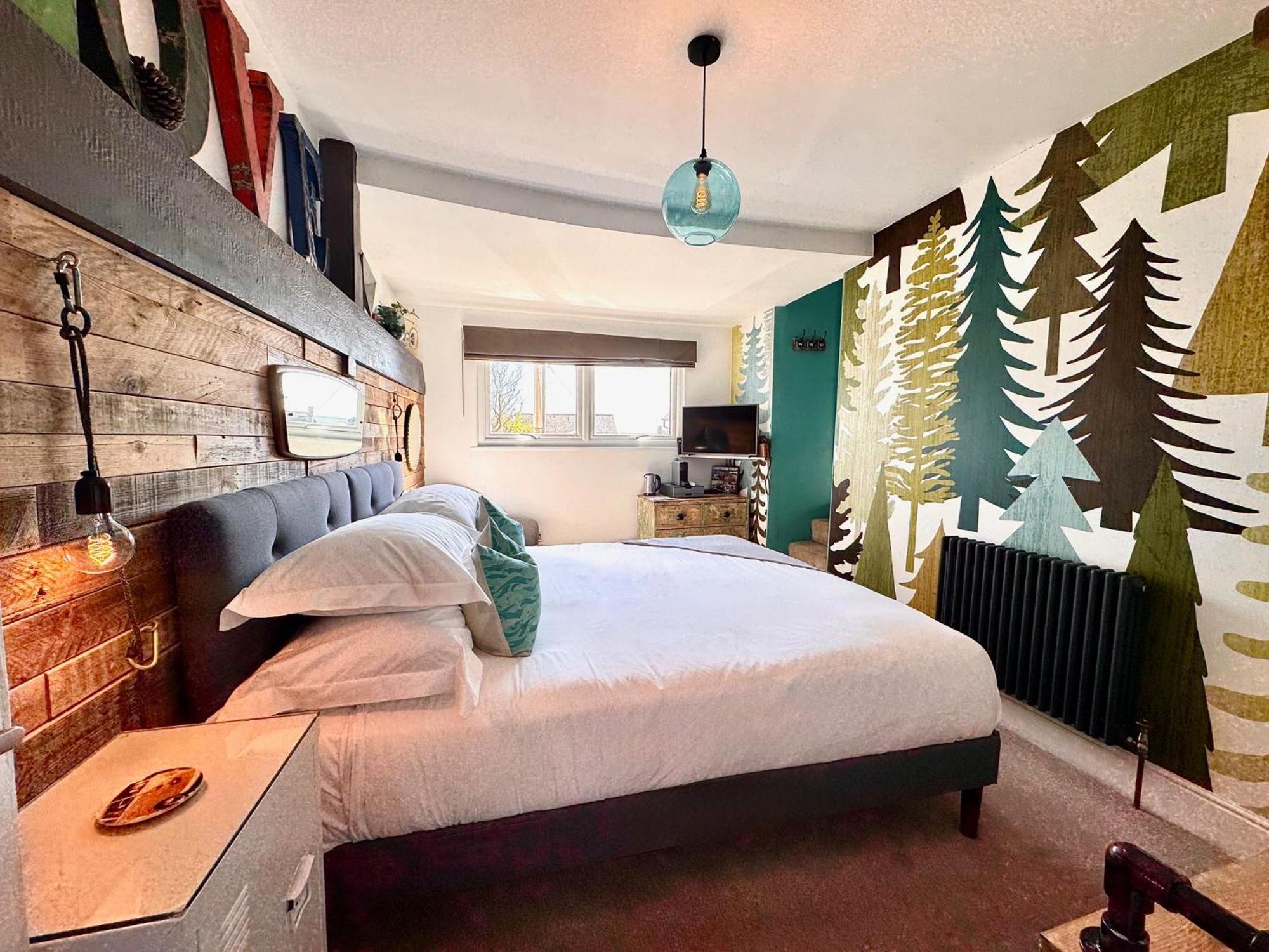 Brightham House - Exclusively For Adults Bed & Breakfast ซัลคอมบ์ ภายนอก รูปภาพ